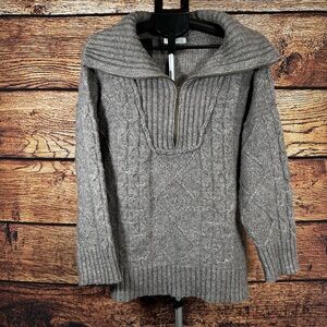 Arizona Jean Company Charcoal Cable Knit Turtleneck Sweater
